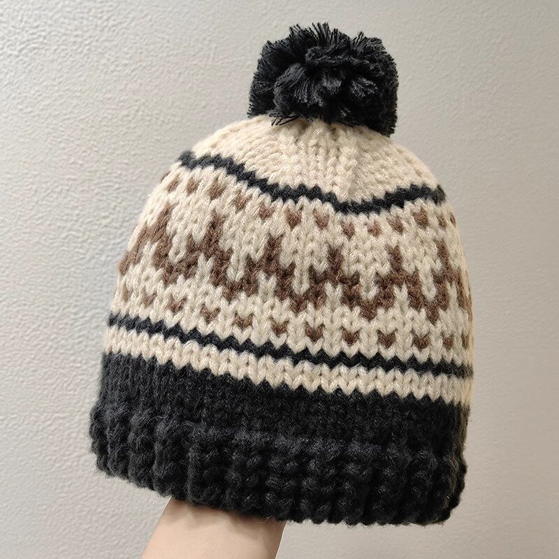 Hot selling fashion beanie cap sport knitted hat custom winter knitted beanie hat cap from beanie hat manufacturers